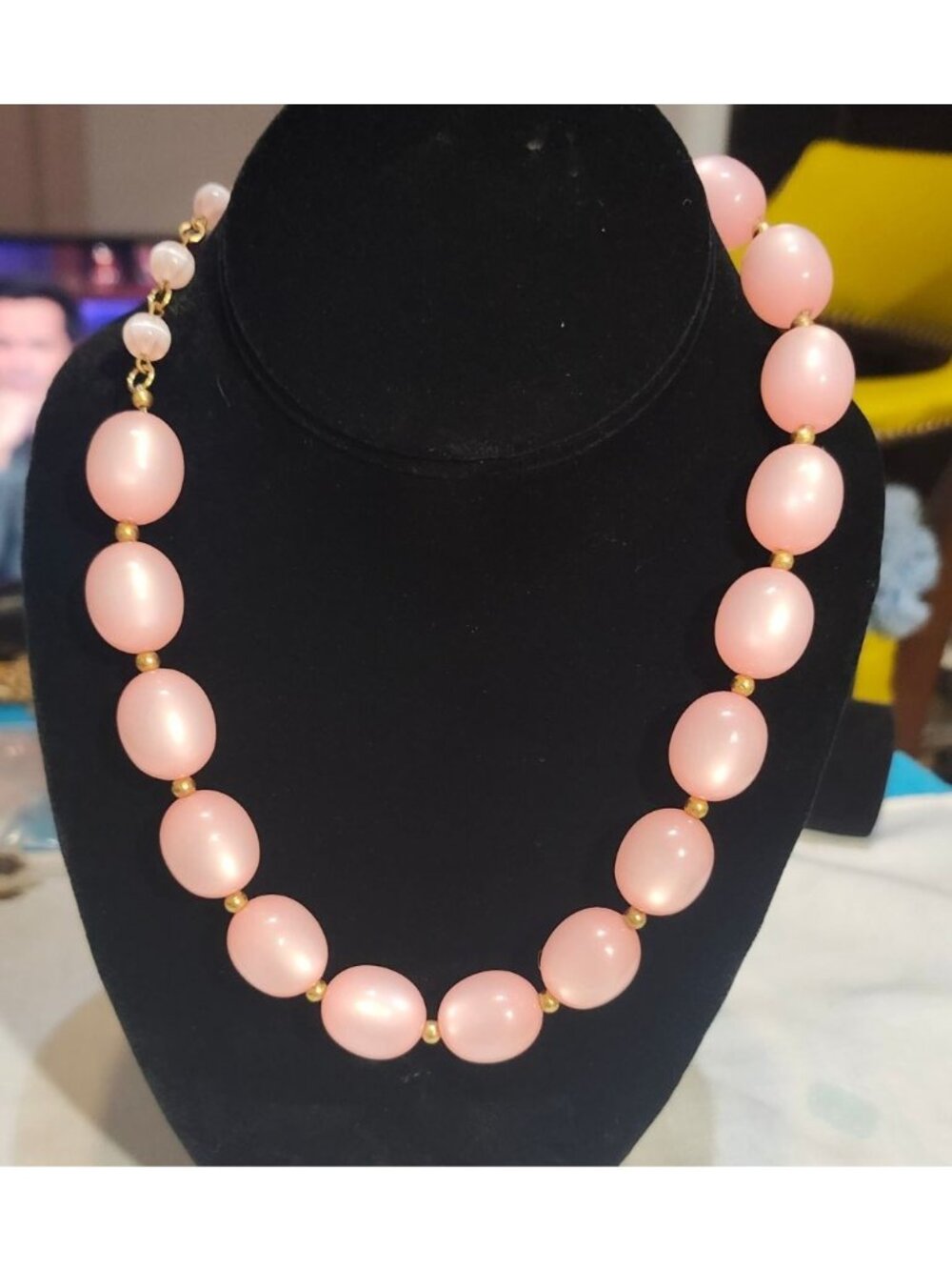 Vintage Pink Acrylic Faux Moonstone Beaded Necklace Gold-Tone Accents - Picture 2 of 4
